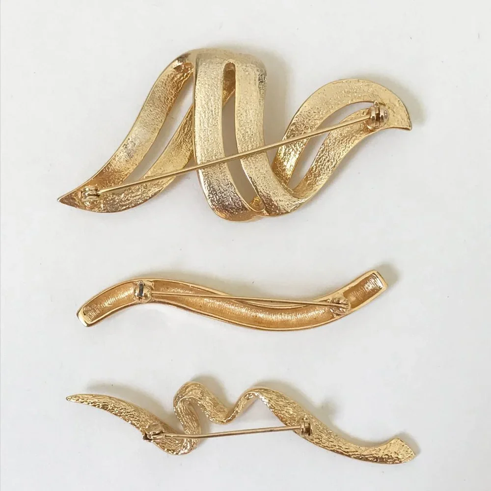 Vintage Polished Shiny Gold Tone Abstract Classic Squiggle Brooches Lot of 3 - Picture 2 of 2
